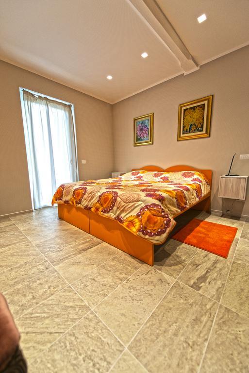 La Casa Di Kiki Villa Cuneo Eksteriør bilde